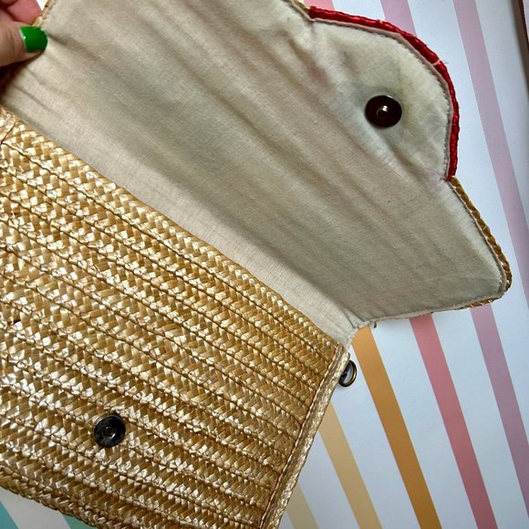 Whimsical wicker clutch - Picture 4 of 4
